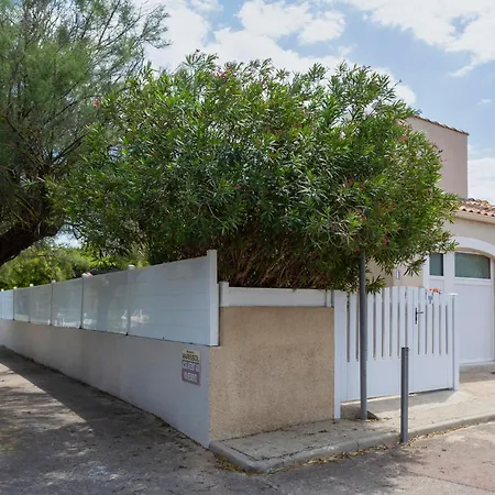 Holiday home Chez Laura - Superbe Maison Climatisee En Bord De
