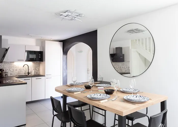 Chez Laura - Superbe Maison Climatisee En Bord De